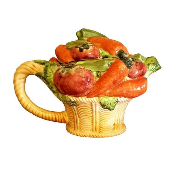 World‎ Bazar Vegetable Basket Ceramic Teapot Vintage 6in - Picture 1 of 12